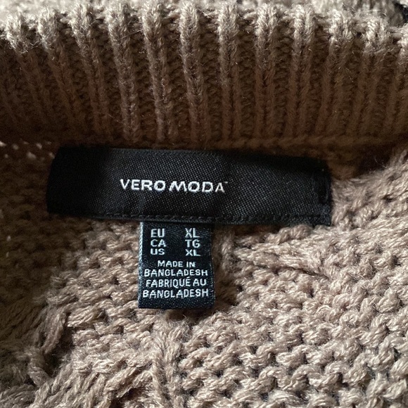Vero Moda Sweater - Picture 5 of 11